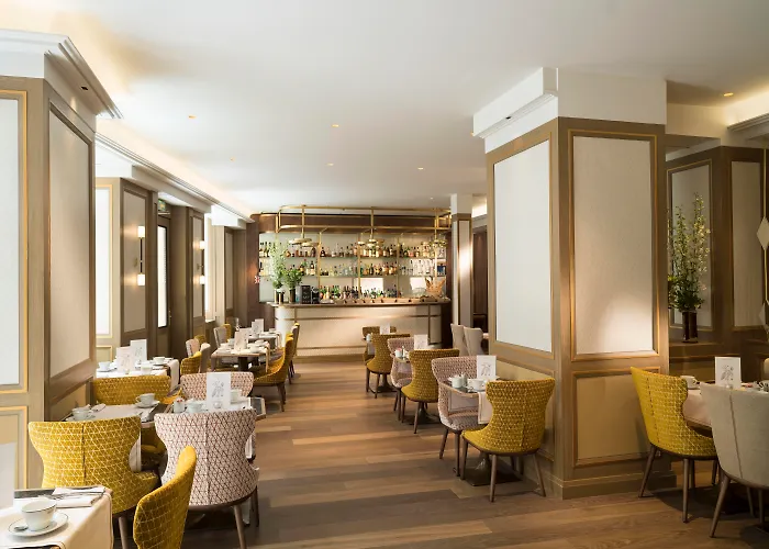 Rochester Champs Elysees 4* Paris