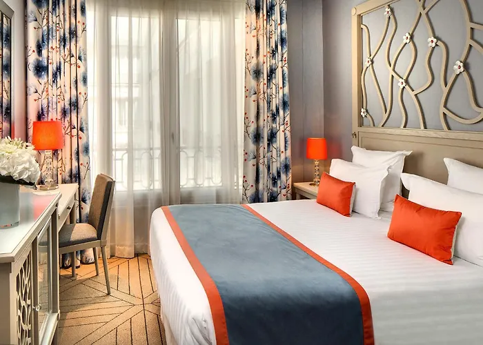 Rochester Champs Elysees Hotel