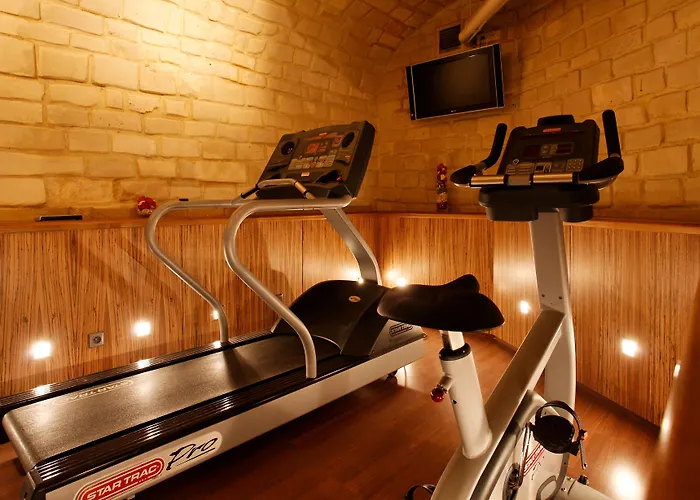 Rochester Champs Elysees