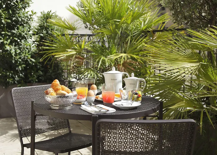 Rochester Champs Elysees 4* Paris