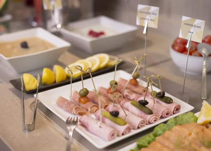 Rochester Champs Elysees 4*