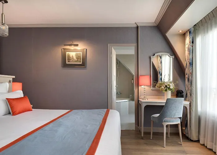 Rochester Champs Elysees 4* Paris