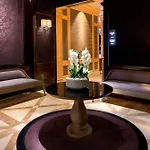 Hotell Rochester Champs Elysees 4*