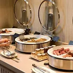 Rochester Champs Elysees Hotell 4*