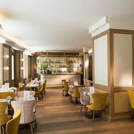 Rochester Champs Elysees 4* Paris