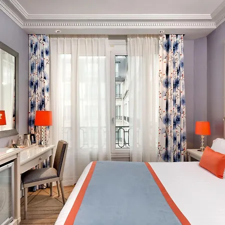 Rochester Champs Elysees