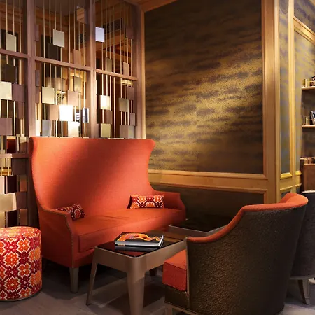 Rochester Champs Elysees Hotel 4*