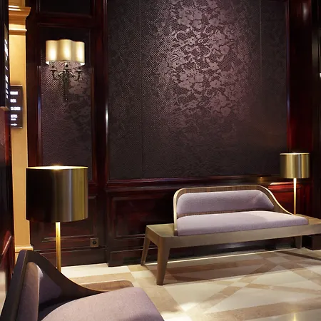 Rochester Champs Elysees Hotell 4*