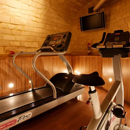 Rochester Champs Elysees