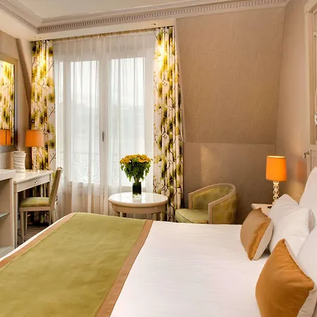 Rochester Champs Elysees Hotel