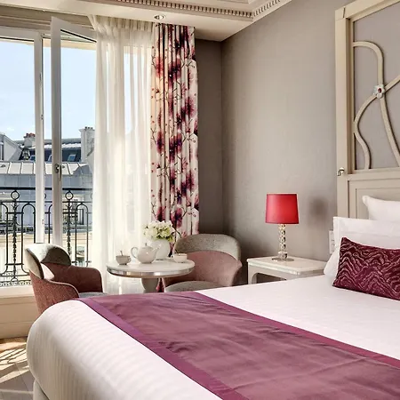Rochester Champs Elysees Hotel 4*
