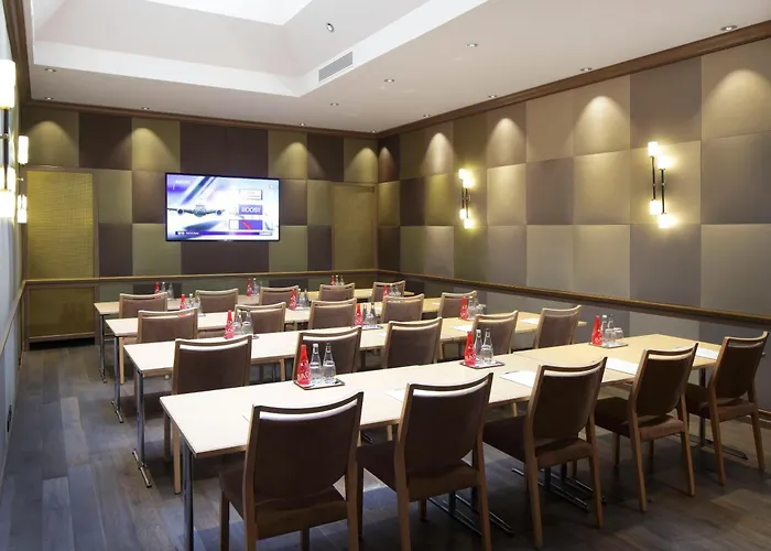 Rochester Champs Elysees 4* París