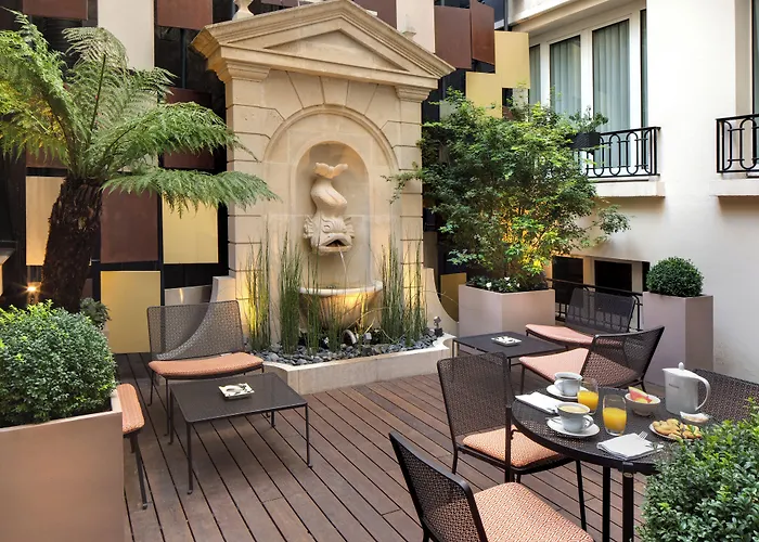 Rochester Champs Elysees 4*