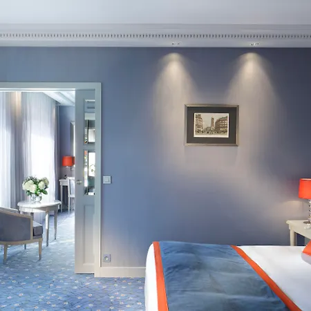 Rochester Champs Elysees 4* París