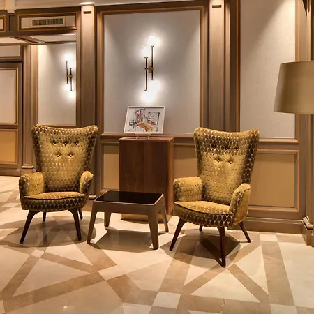 Rochester Champs Elysees Hotel 4*