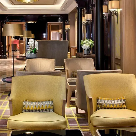 Hotel Rochester Champs Elysees