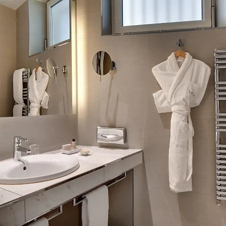 Hotel Rochester Champs Elysees