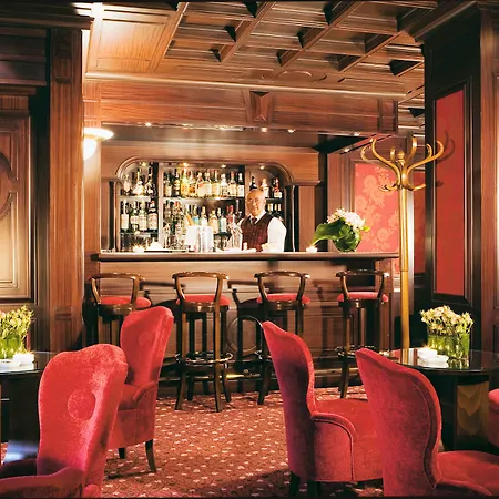 Rochester Champs Elysees Hotel