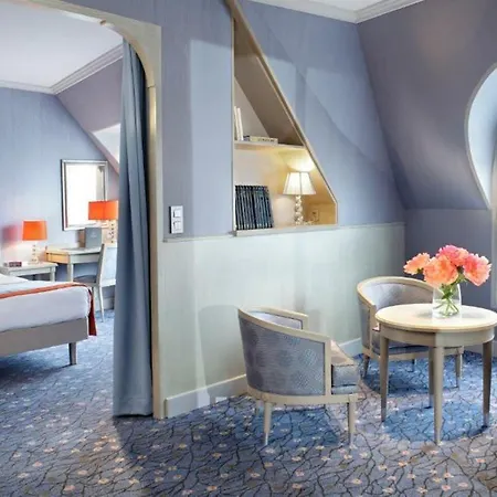Hotel Rochester Champs Elysees