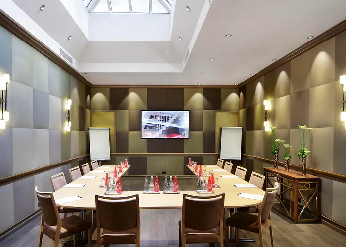 Rochester Champs Elysees París