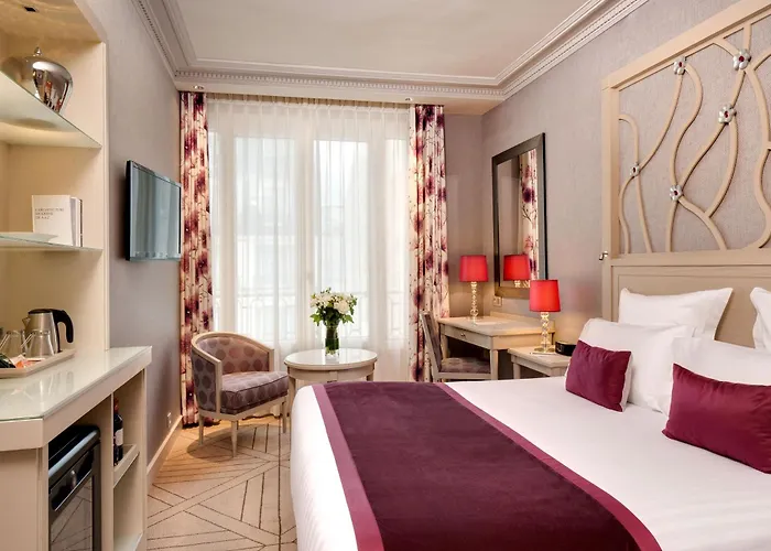 Rochester Champs Elysees Отель