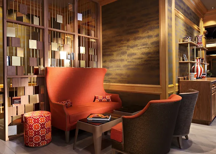 Rochester Champs Elysees Hotel 4*