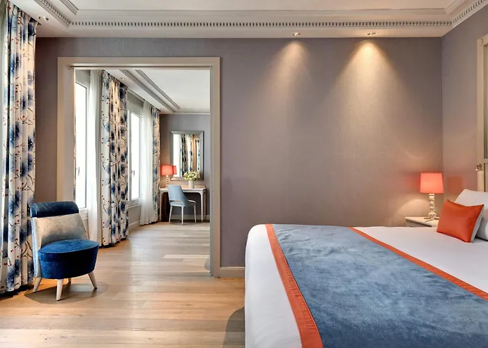 Rochester Champs Elysees Hotel