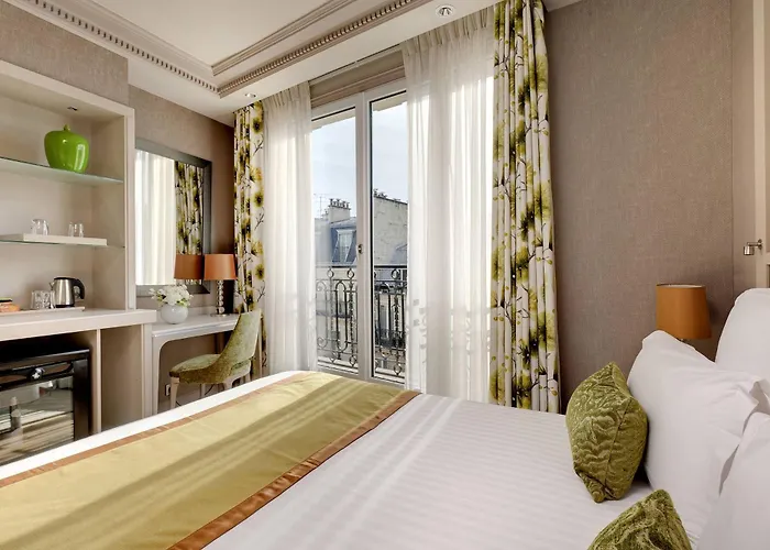Rochester Champs Elysees Paris
