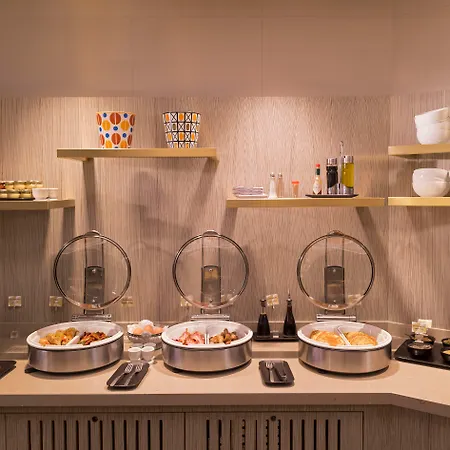 Rochester Champs Elysees 4* Paris