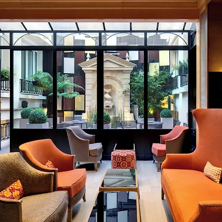 Rochester Champs Elysees Hotel 4*