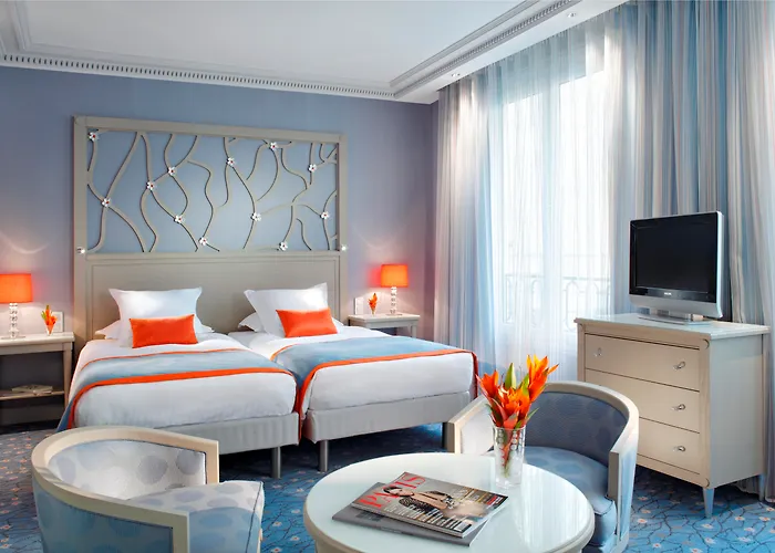 Rochester Champs Elysees 4* Paříž